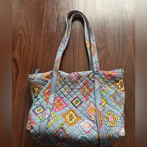 Vera Bradley Tote in Painted Medallion - Picture 2 of 3